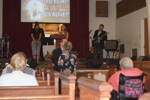 Resurrection Sunday / Domingo de Resurrección 2016